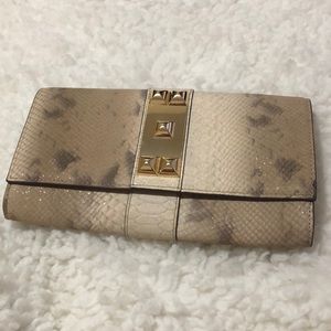 Vince Camuto Clutch bag